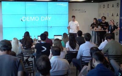 🚀 Radar, Ualabee, Gundo y Checkforms destacaron en el DemoDay de Startup Chile