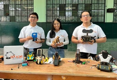 📚 Faraday obtuvo el 2ndo lugar en la categoría ventas y prototipo del Concurso STEM 'WISE Perú 2022'