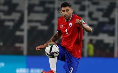 ⛅️ Photio recibió capital de futbolista chileno