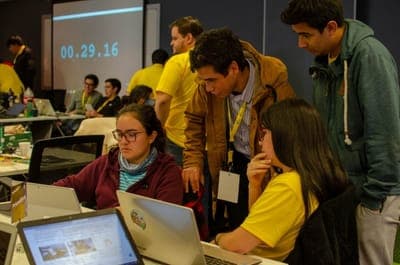 📝 Convocatoria: 'Hackaton de IA Generativa EY-Pyday Chile'