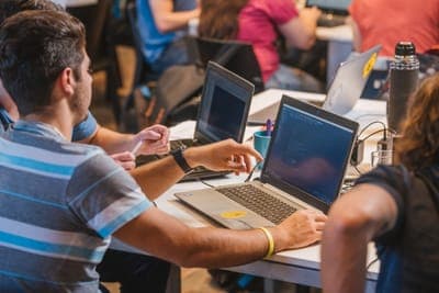 📚 Egg anuncia el lanzamiento de su nuevo curso de programación gratuito