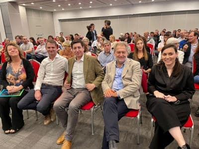 🧬 DETx MOL inagura sus nuevos laboratorios