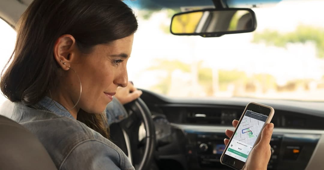 🚀 🚗 Uber lanza "Uber Mujeres" en Colombia para mejorar la seguridad de las pasajeras