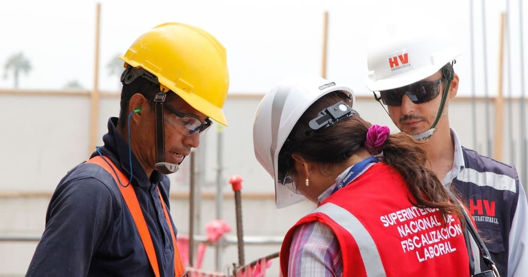 🚀 📊 Estudio de Talana revela brechas en el conocimiento de normas laborales en Perú