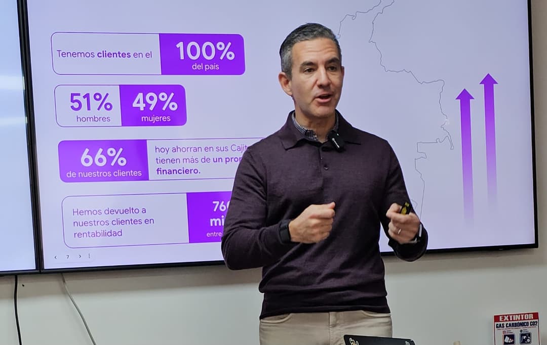 đ đŠ Nu presenta nueva estrategia de crĂ©dito inclusivo en Colombia