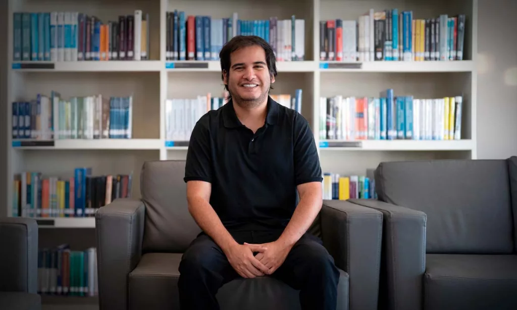 🤖 uDocz revoluciona la educación universitaria con tutor de IA