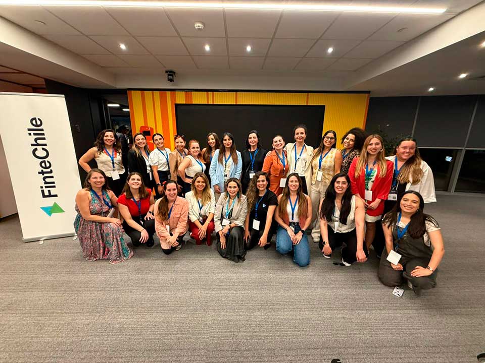 🤝 Itaú y Khipu inauguran la primera Fintechela en Chile