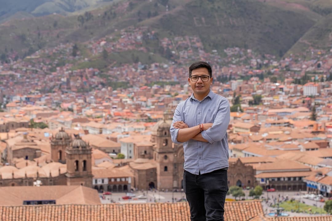 🚀 Dheivis Jara: del Cusco al éxito tecnológico con la venta de Konstruedu y el lanzamiento de Wirana.ai