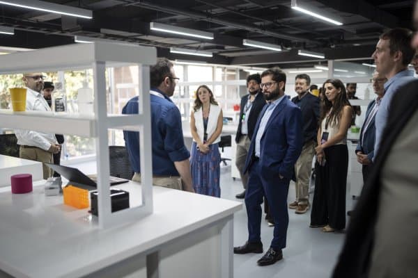 🚀 Boric inaugura startuplab.01 con Codelco como socio fundador