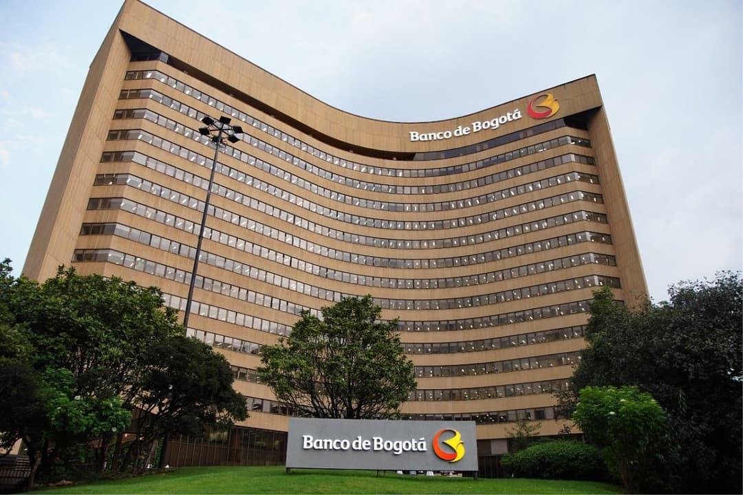 💳 OXXO y Puntored habilitan servicios financieros en 650 tiendas de Colombia