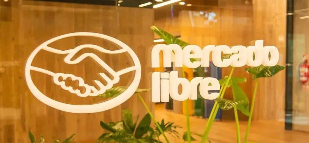 🤖 Mercado Libre lanza asistente financiero con IA en Mercado Pago