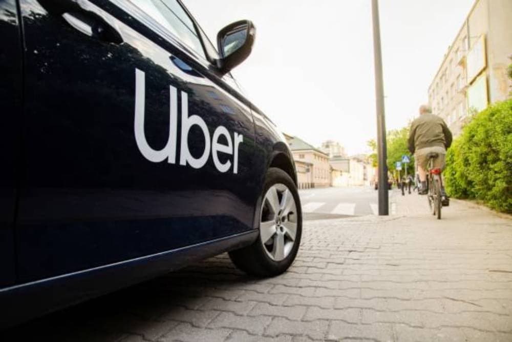 🚀 🚗 Un informe del BID revela que conductores de Uber en Ecuador ganan entre $5 y $6 por hora