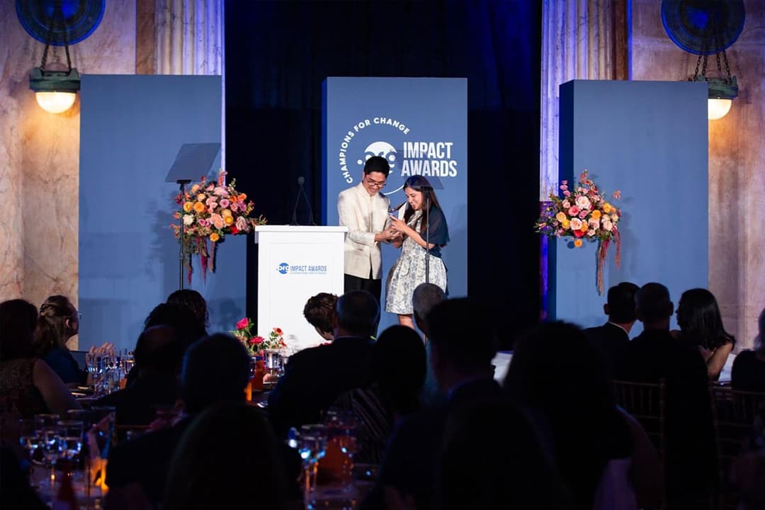 🚀 🎖️ IncluEdu gana el .ORG Impact Award 2025