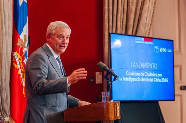 🤖 Chile y BID Lab impulsan la IA responsable en 13 comunas del país