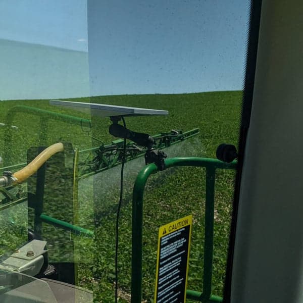 🌎 🚜 Starlink revoluciona el campo con internet satelital y alianzas con Stara y John Deere