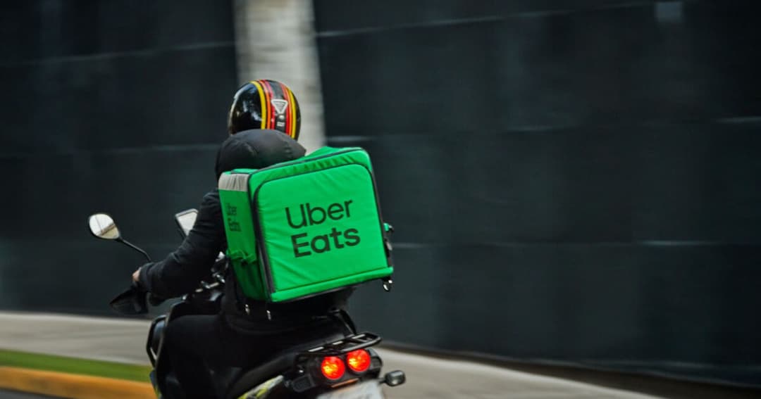 🌎 🚗 Uber expande su presencia en Mendoza con el regreso de Uber Eats
