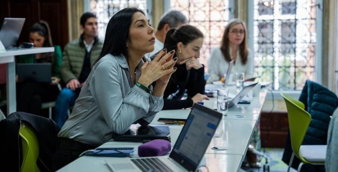 🤝 🎓 Platzi adquiere Leap para potenciar el aprendizaje de inglés con IA en Latinoamérica