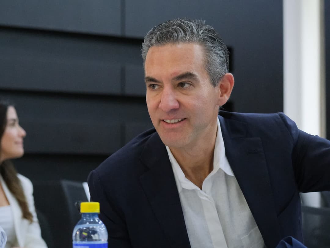 🤖 David Vélez de Nubank liderará la revolución de IA en Colombia como asesor presidencial