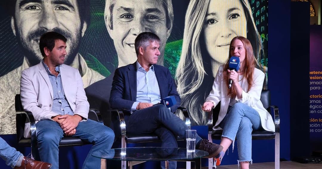 🚀 🎓 Ticmas debate el impacto de la IA en la formación de talento y la identidad humana