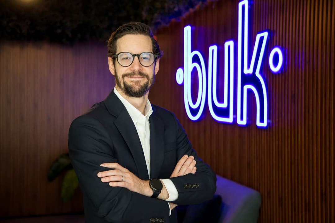 🚀 Buk acelera su crecimiento en México impulsando la digitalización de RRHH con IA