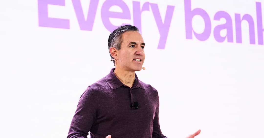 🤖 David Vélez de Nubank: La IA llevará un banquero al bolsillo de cada persona