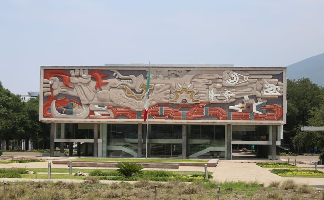 🤖 Axtel y el Tec de Monterrey lanzan nuevo laboratorio de investigación en IA