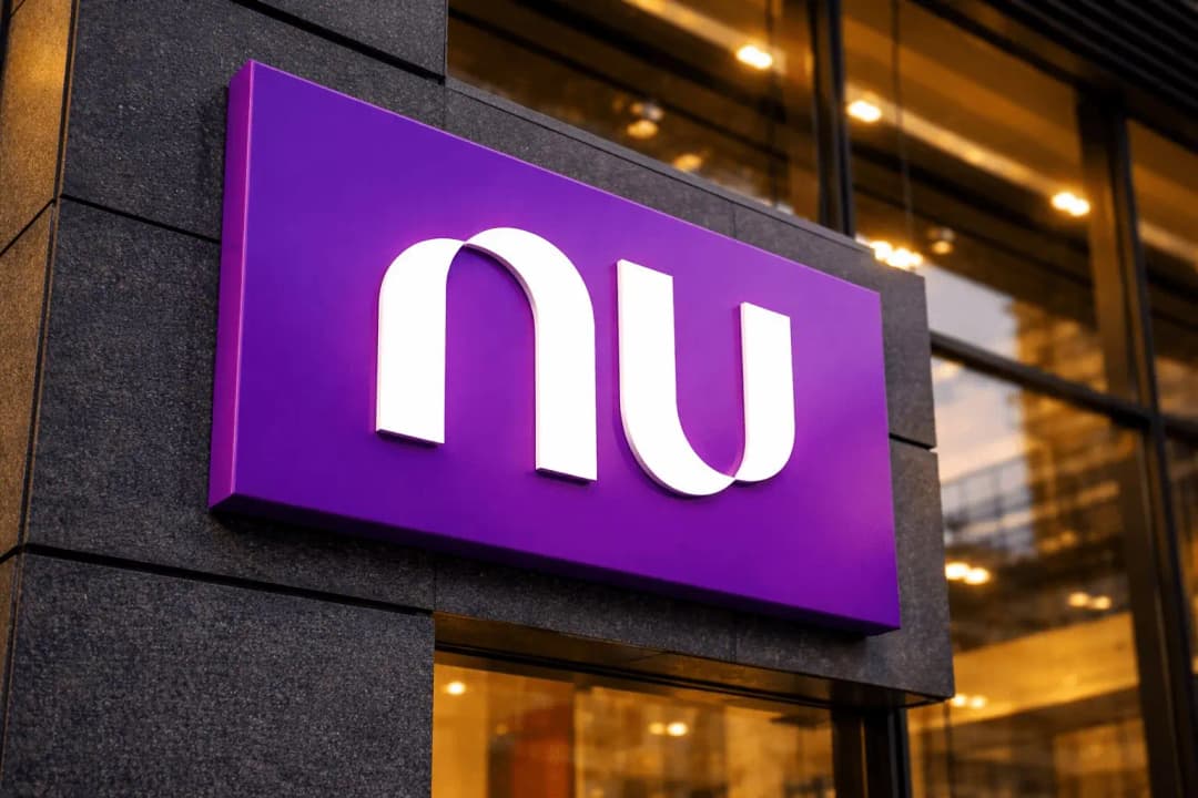 🚀 📉 Nubank retrocede ligeramente tras mejora de calificación por parte de UBS