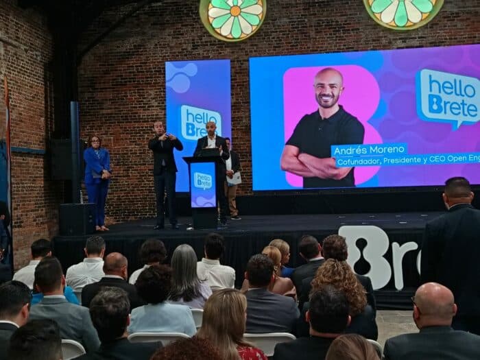 🚀 🌐 INA y Open English activan 90,000 licencias en el primer mes de "Hello Brete"