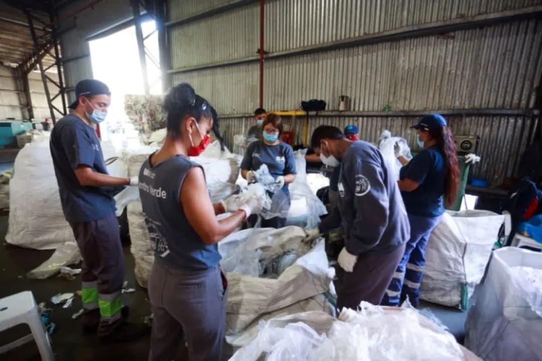 🌎 ♻️ Reaquila lanza app de reciclaje tipo Uber en Buenos Aires