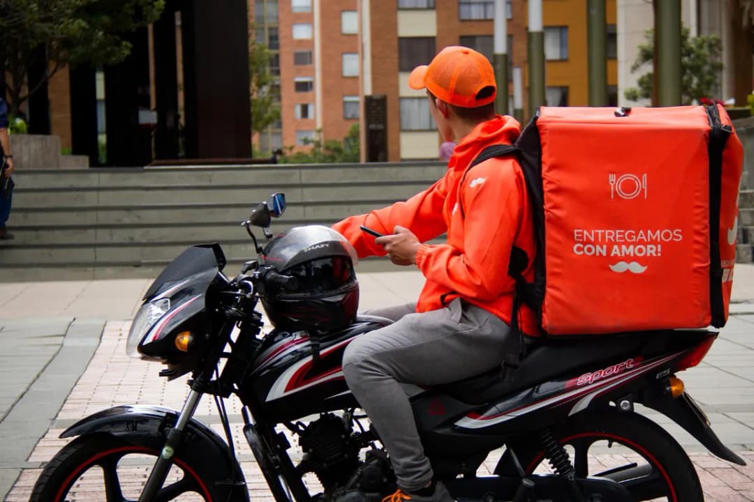 🚀 ⚖️ Milei blinda a Rappi: repartidores no son empleados