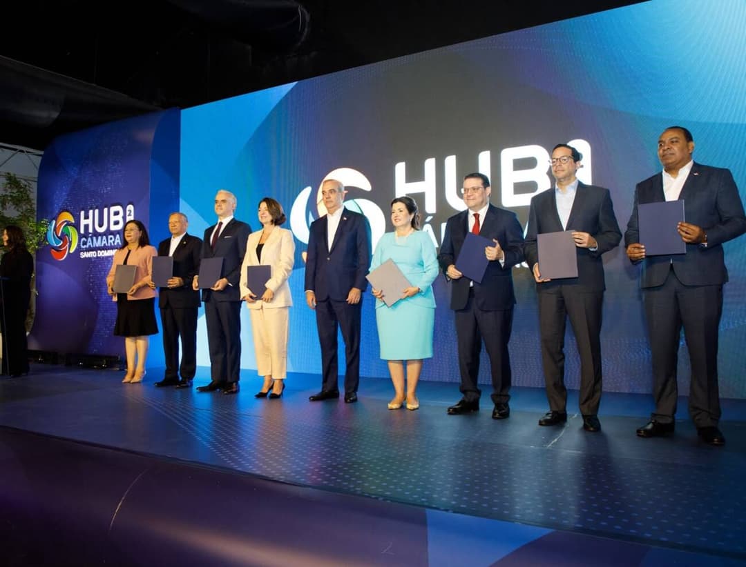 🚀 🎓 AWS y el Gobierno dominicano lanzan 50,000 becas en IA y computación en la nube