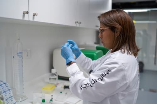 🚀 startuplab.01 lanza programas Deep Build y Deep Scale para startups deep tech en Chile